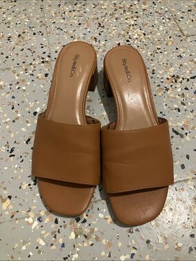 Style & Co. Casual Tan Slide Sandal 1.5” Block Heels